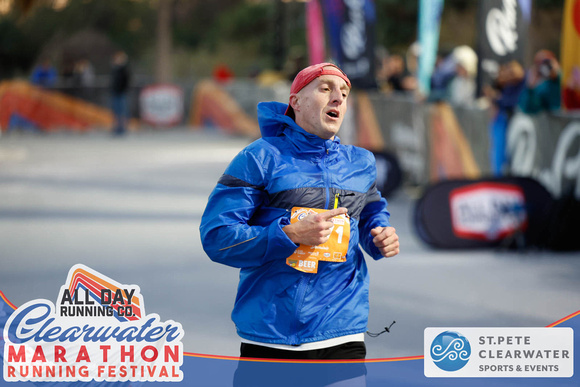 Clearwater_5k_Finish_1-10013