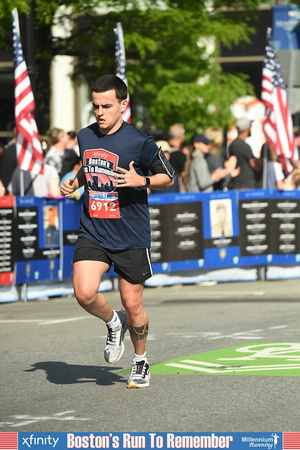 Boston's Run To Remember-40608