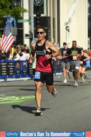 Boston's Run To Remember-41025