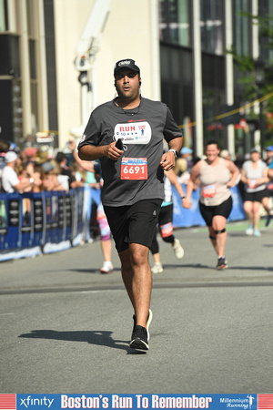 Boston's Run To Remember-42143