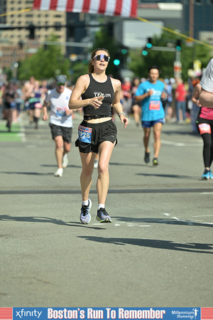 Boston's Run To Remember-23121
