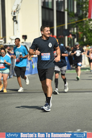 Boston's Run To Remember-43792