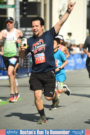 Boston's Run To Remember-43166