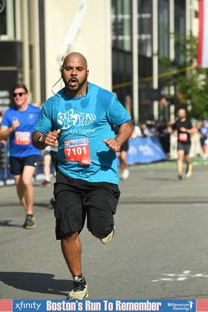 Boston's Run To Remember-40547