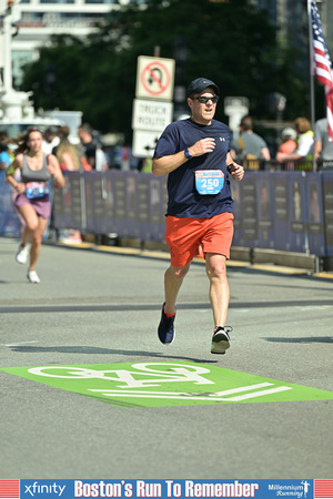 Boston's Run To Remember-24011