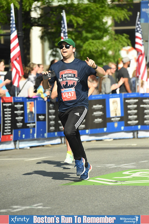 Boston's Run To Remember-40518