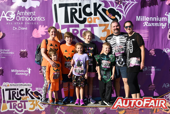 2023 Trick Or Trot-50018