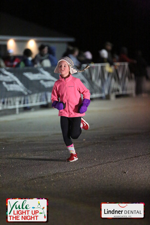 2019 Yule Light Up The Night_Finish10386