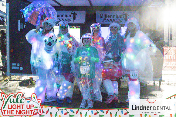 2023 Yule Light Up The Night-10020