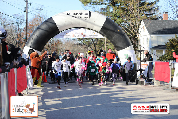 2019 Trot Off Your Turkey_1 Mile-10009