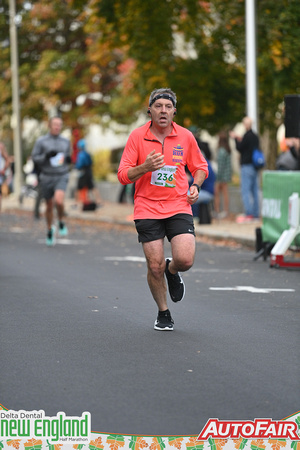 NE Half Marathon-30470