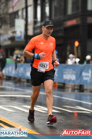 Manchester Marathon -23023
