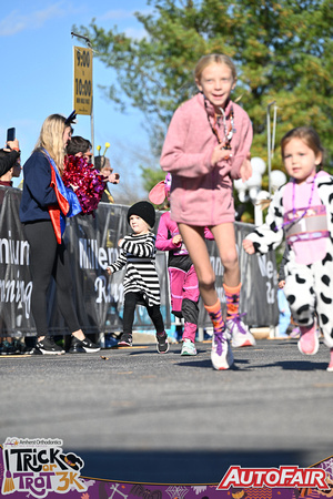 Trick or Trot 3K-40013